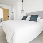 Moott Homes Suites Casa De Los Leones Apto 2